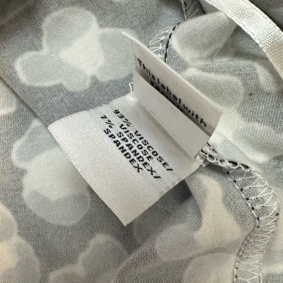 Diane Von Furstenberg | The New Jill Wrap Top Size 4 - Picture 8 of 10